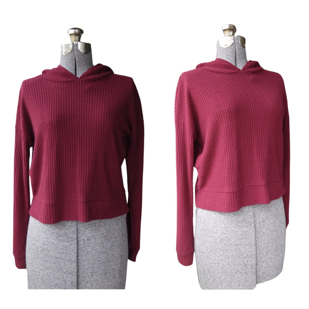 Derek Heart Cropped Sweater